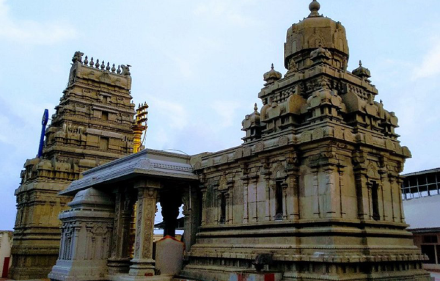 Arupadai Veedu Temple Tour Package from Chennai